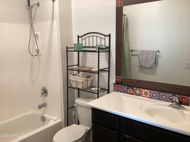 3900 E BASELINE Road 164, Phoenix, AZ 85042