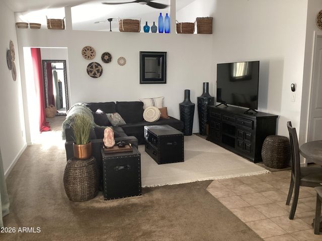 3900 E BASELINE Road 164, Phoenix, AZ 85042