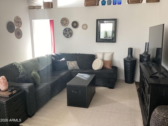 3900 E BASELINE Road 164, Phoenix, AZ 85042