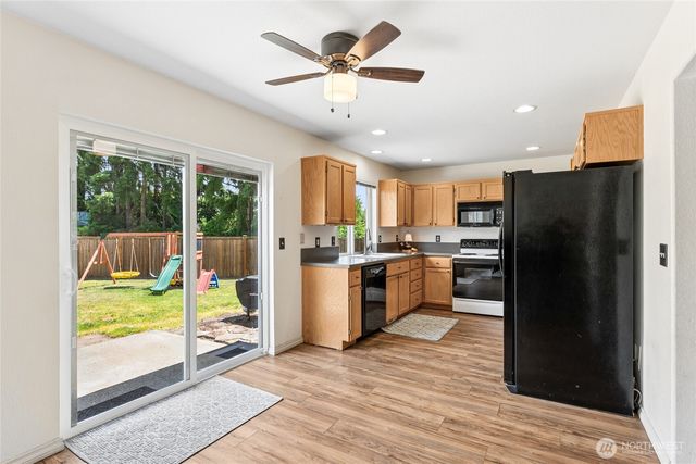 10549 Farwest Court SE, Yelm, WA 98597