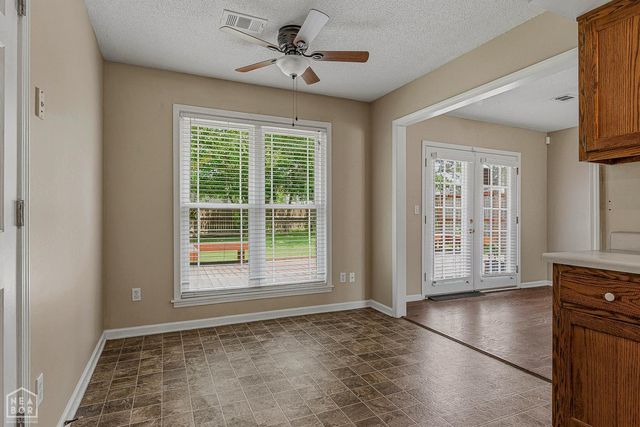 4104 Tealwood Drive, Jonesboro, AR 72405
