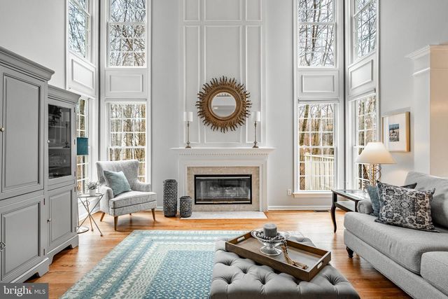 34 JOHN BEAL DR, Garnet Valley, PA 19060