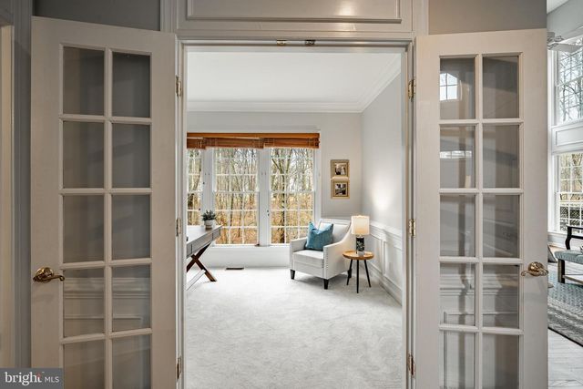 34 JOHN BEAL DR, Garnet Valley, PA 19060