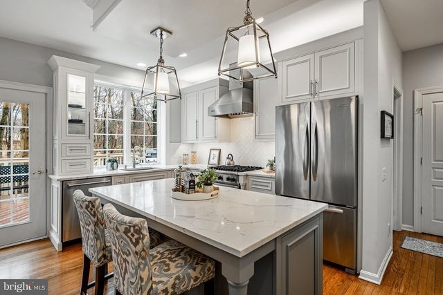 34 JOHN BEAL DR, Garnet Valley, PA 19060