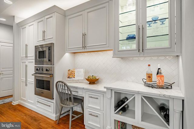 34 JOHN BEAL DR, Garnet Valley, PA 19060