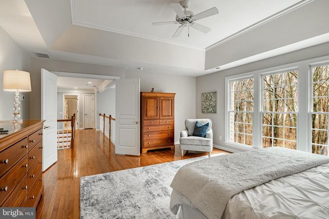 34 JOHN BEAL DR, Garnet Valley, PA 19060