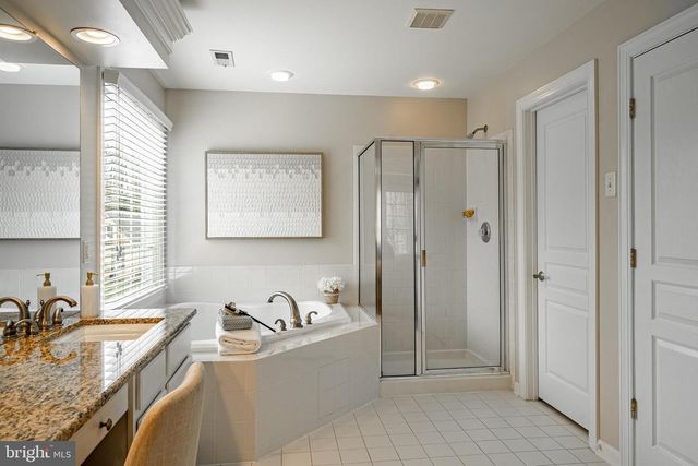 34 JOHN BEAL DR, Garnet Valley, PA 19060