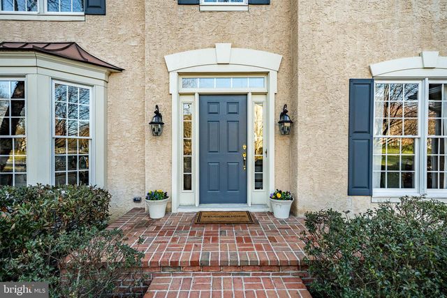 34 JOHN BEAL DR, Garnet Valley, PA 19060