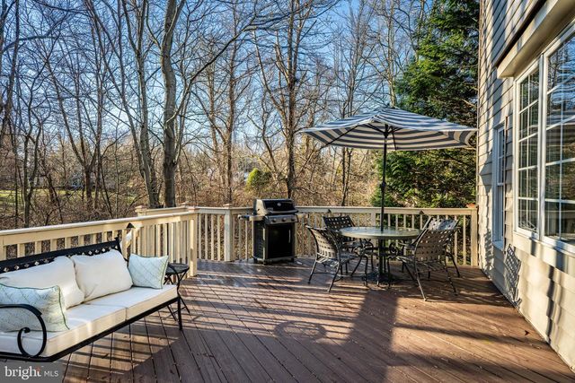 34 JOHN BEAL DR, Garnet Valley, PA 19060