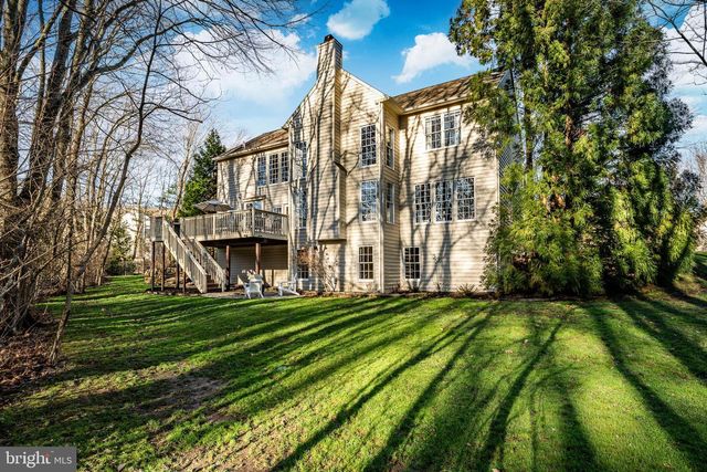 34 JOHN BEAL DR, Garnet Valley, PA 19060