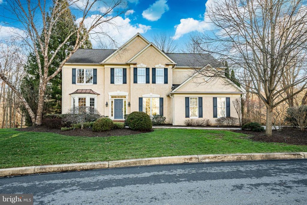 34 JOHN BEAL DR, Garnet Valley, PA 19060