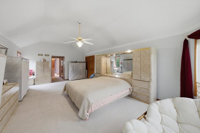 9727 S Meryton Court, Palos Hills, IL 60465