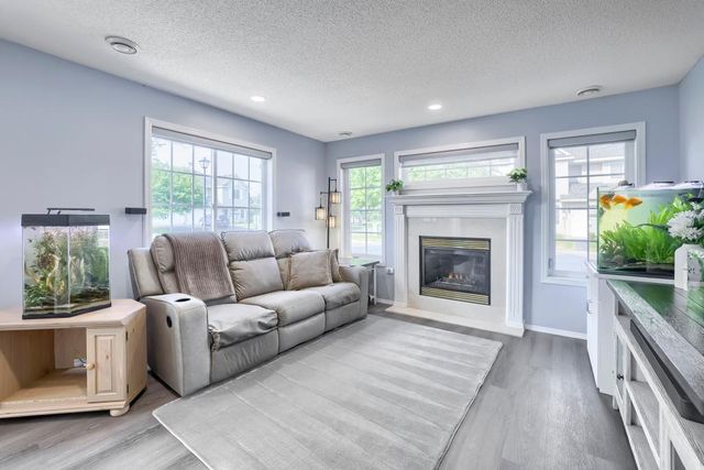 8554 122nd Avenue N, Champlin, MN 55316