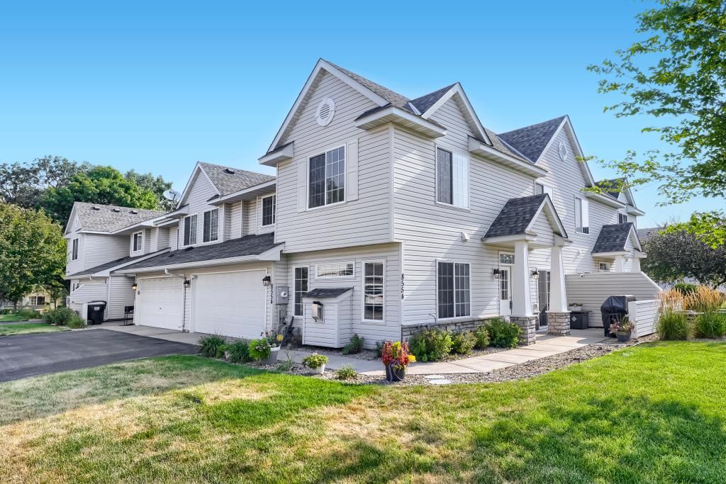 8554 122nd Avenue N, Champlin, MN 55316