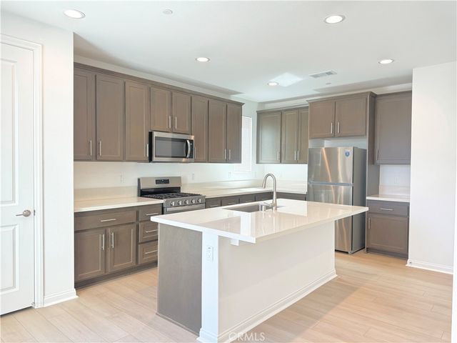 4225 S Malagon Privado, Ontario, CA 91761