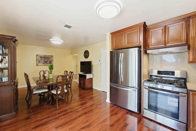 10 Overlook Lane, El Sobrante, CA 94803