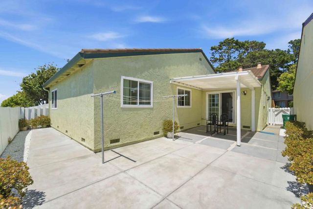 10 Overlook Lane, El Sobrante, CA 94803