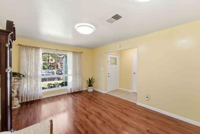 10 Overlook Lane, El Sobrante, CA 94803