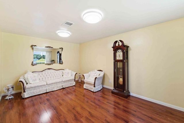 10 Overlook Lane, El Sobrante, CA 94803