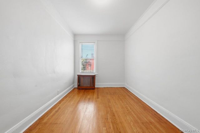 333 E 238th Street, Bronx, NY 10470