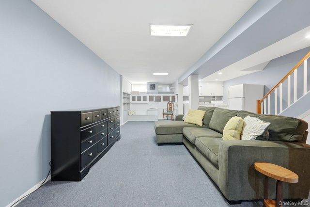 333 E 238th Street, Bronx, NY 10470