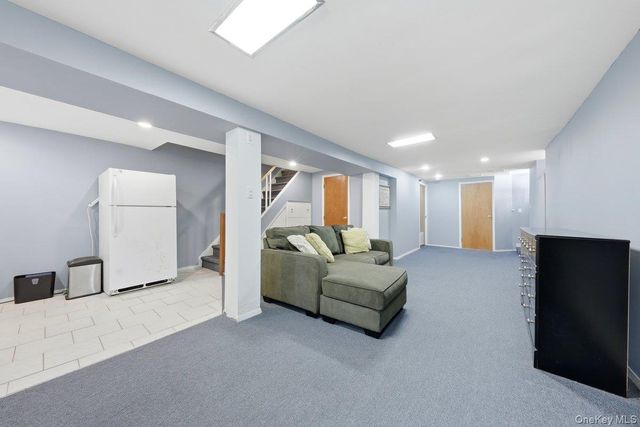 333 E 238th Street, Bronx, NY 10470