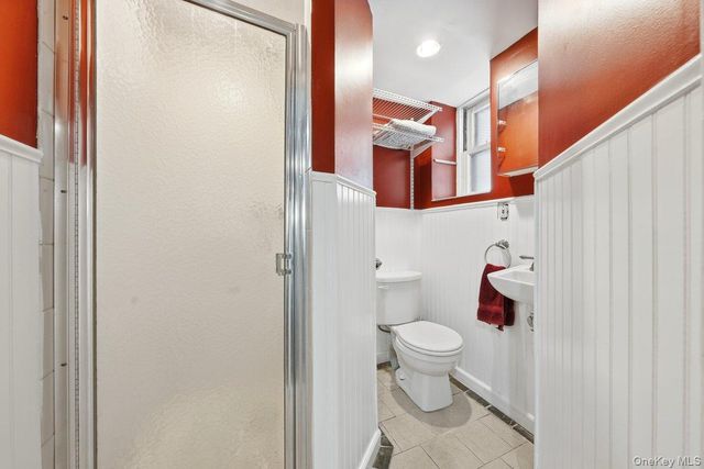 333 E 238th Street, Bronx, NY 10470
