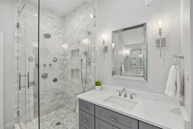 8426 Shady Shore Drive, Frisco, TX 75036