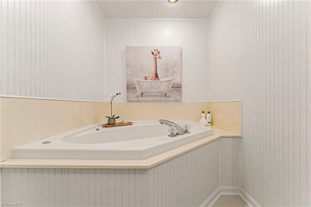 1805 Garner Road, Yadkinville, NC 27055