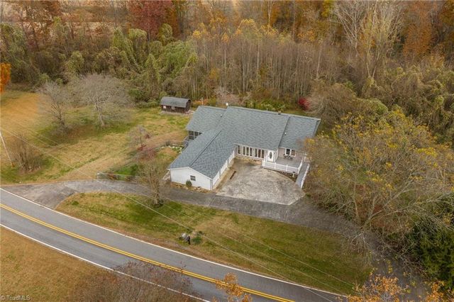 1805 Garner Road, Yadkinville, NC 27055