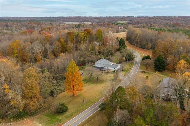 1805 Garner Road, Yadkinville, NC 27055