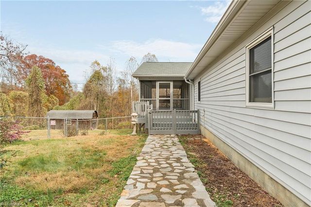 1805 Garner Road, Yadkinville, NC 27055