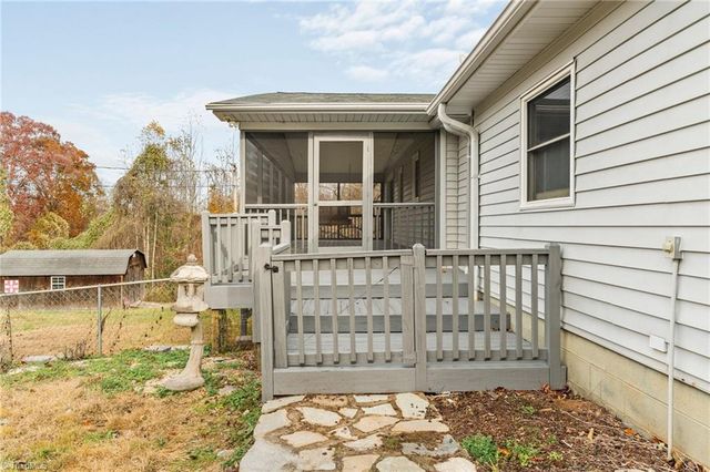 1805 Garner Road, Yadkinville, NC 27055