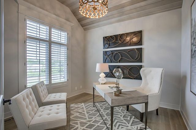 16901 Parkhill Street, Overland Park, KS 66221