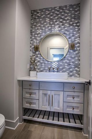 16901 Parkhill Street, Overland Park, KS 66221