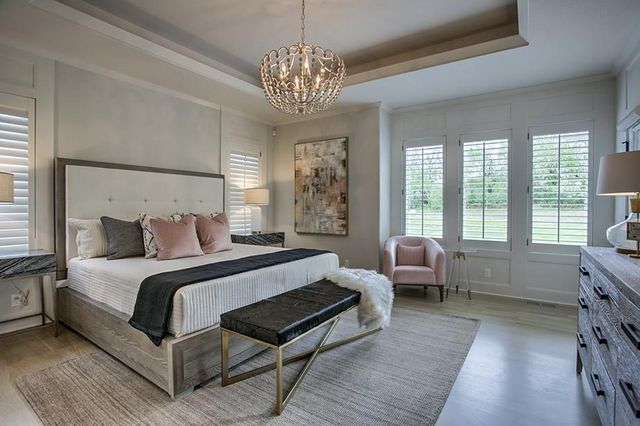 16901 Parkhill Street, Overland Park, KS 66221