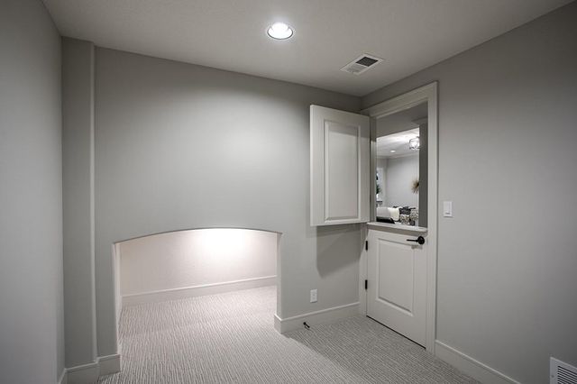 16901 Parkhill Street, Overland Park, KS 66221