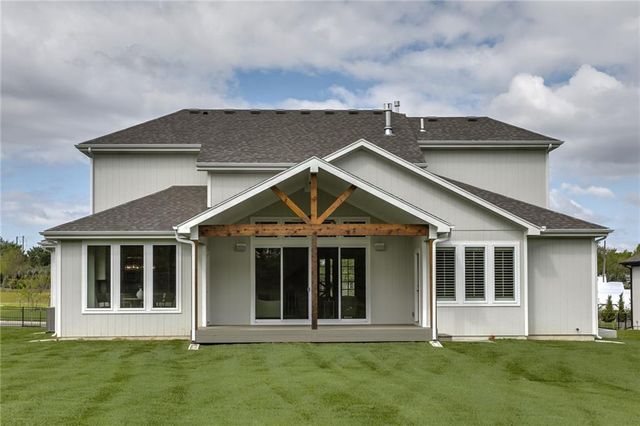 16901 Parkhill Street, Overland Park, KS 66221