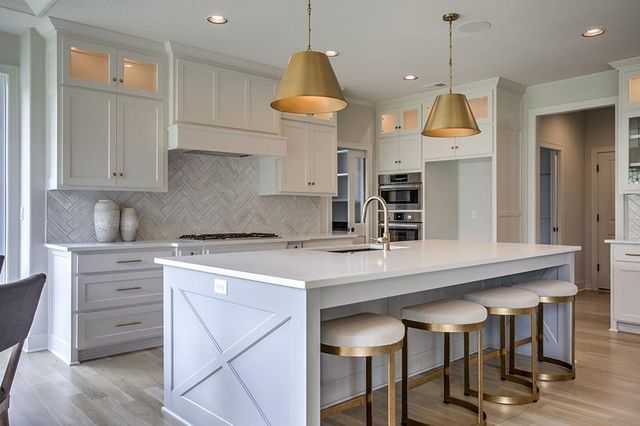 16901 Parkhill Street, Overland Park, KS 66221