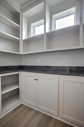 16901 Parkhill Street, Overland Park, KS 66221