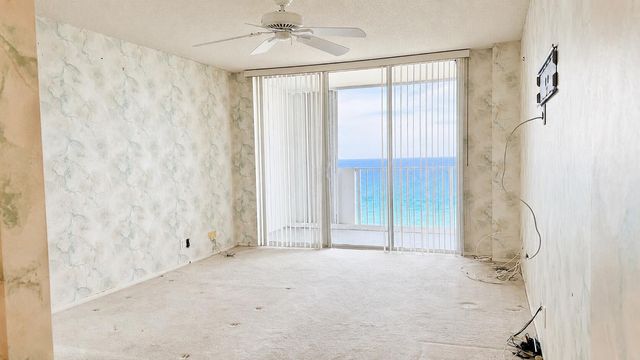 3000 S Ocean Boulevard 1404, Boca Raton, FL 33432