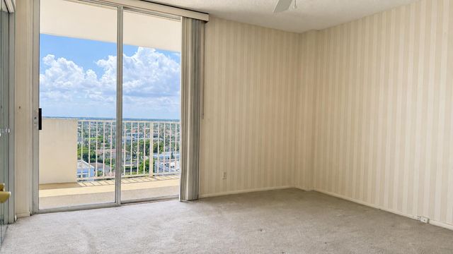 3000 S Ocean Boulevard 1404, Boca Raton, FL 33432