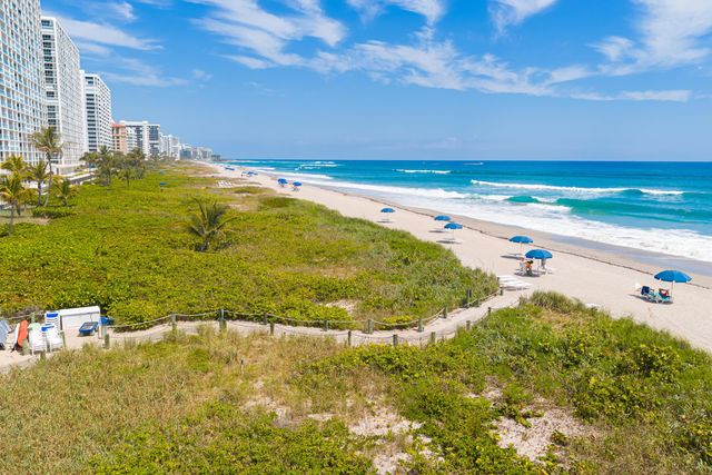 3000 S Ocean Boulevard 1404, Boca Raton, FL 33432