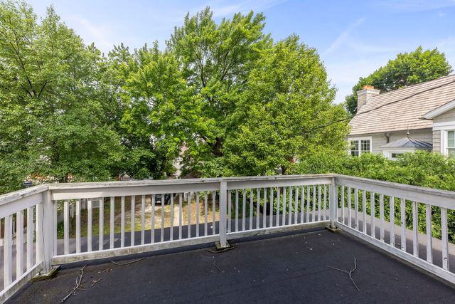 119 S Ellsworth Street, Naperville, IL 60540