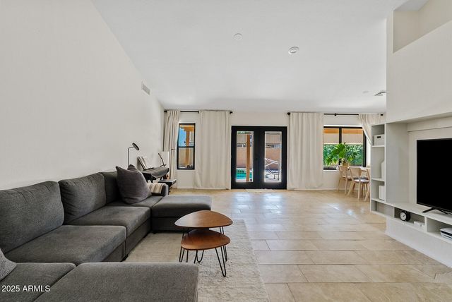 4949 E GARY Street, Mesa, AZ 85205