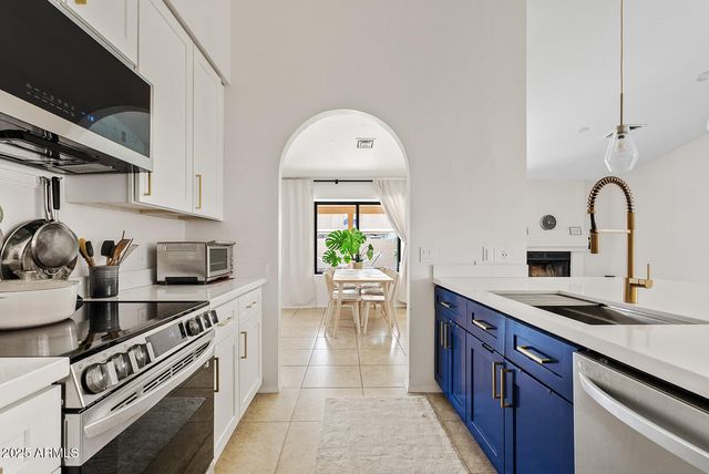 4949 E GARY Street, Mesa, AZ 85205