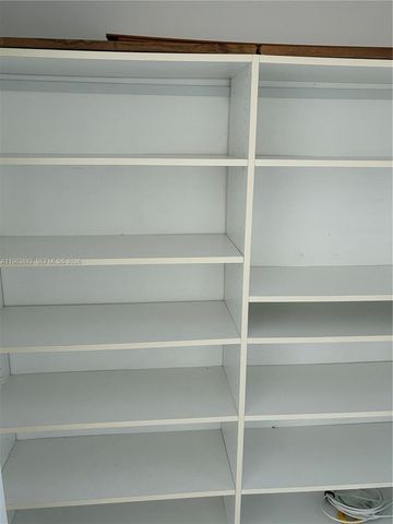 3770 NE 171st St 308, North Miami Beach, FL 33160