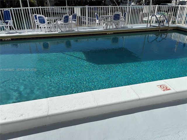 3770 NE 171st St 308, North Miami Beach, FL 33160