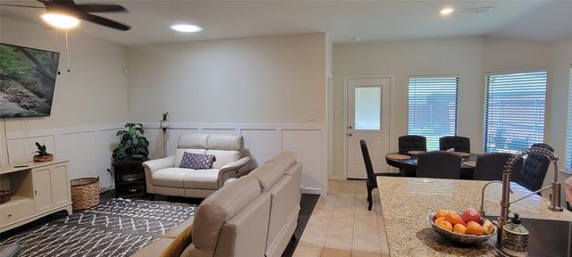 10017 Clemmons Road, Fort Worth, TX 76108