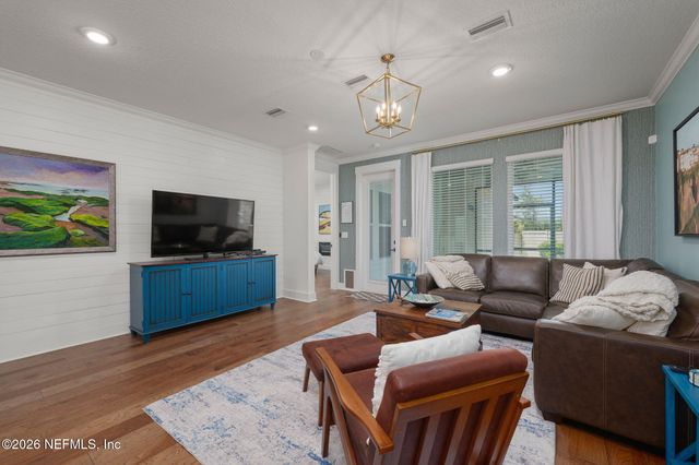 22 PARK CENTER Avenue, Ponte Vedra, FL 32081